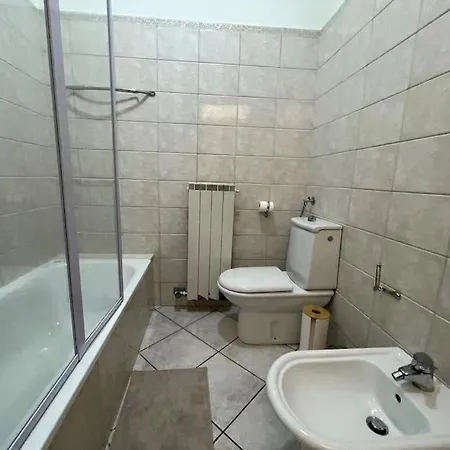 Le Scuderie, Centro Storico